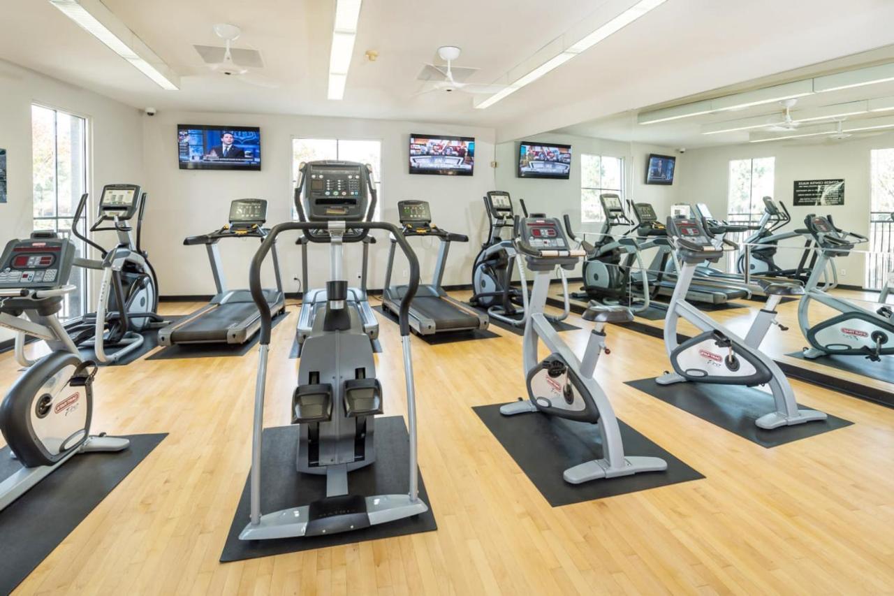 Apartment 2br W Wd Gym Pool S F O-509