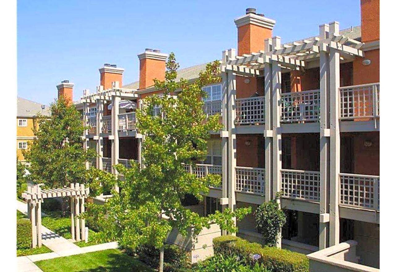 2br W Wd Gym Pool S F O-509 *